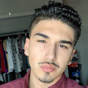 Meet your Posher, Efren